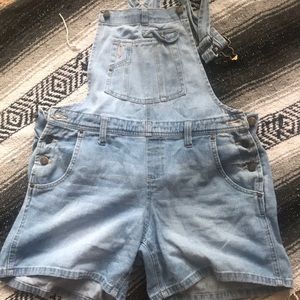 lei short overalls